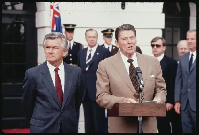 Framed Print : Ronald Reagan and Robert Hawke at Podium Framed Print : Ronald Reagan and Robert Hawke at Podium