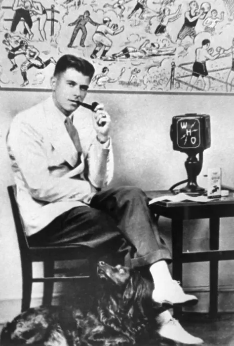 Framed Print : Ronald Reagan Sitting and Smoking a Pipe Framed Print : Ronald Reagan Sitting and Smoking a Pipe