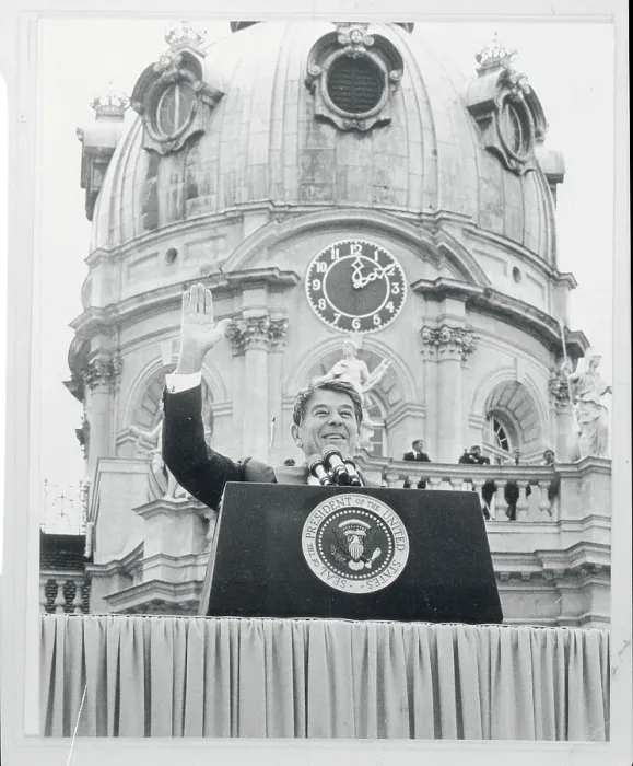 Framed Print : Ronald Reagan Speaking in Berlin Framed Print : Ronald Reagan Speaking in Berlin