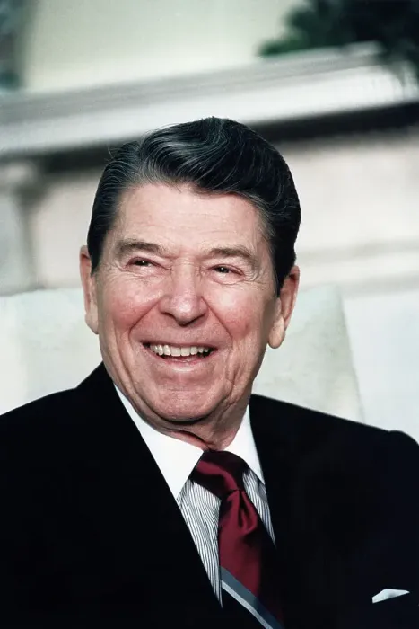 Framed Print : Ronald Reagan at White House Framed Print : Ronald Reagan at White House