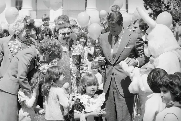 Framed Print : Ronald Reagan and Wife at Easter Egg Roll Framed Print : Ronald Reagan and Wife at Easter Egg Roll