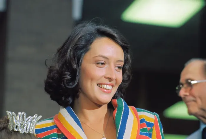 Framed Print : Ronee Blakely Smiling for Camera Framed Print : Ronee Blakely Smiling for Camera