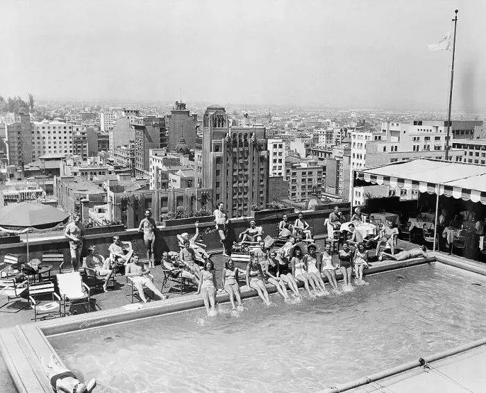 Framed Print : Roof Top Pool at the Hotel Carrpra Framed Print : Roof Top Pool at the Hotel Carrpra