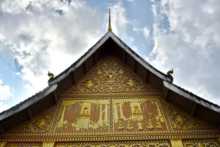 Framed Print : Roofing on Wat Phonxay Sanasongkham temple Laos