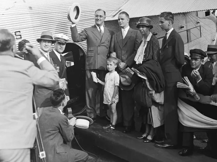 Framed Print : Roosevelt Campaigning with Family