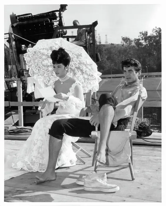 Framed Print : Rosanna Schiaffino And George Hamilton In Two Weeks In Another Town Framed Print : Rosanna Schiaffino And George Hamilton In Two Weeks In Another Town