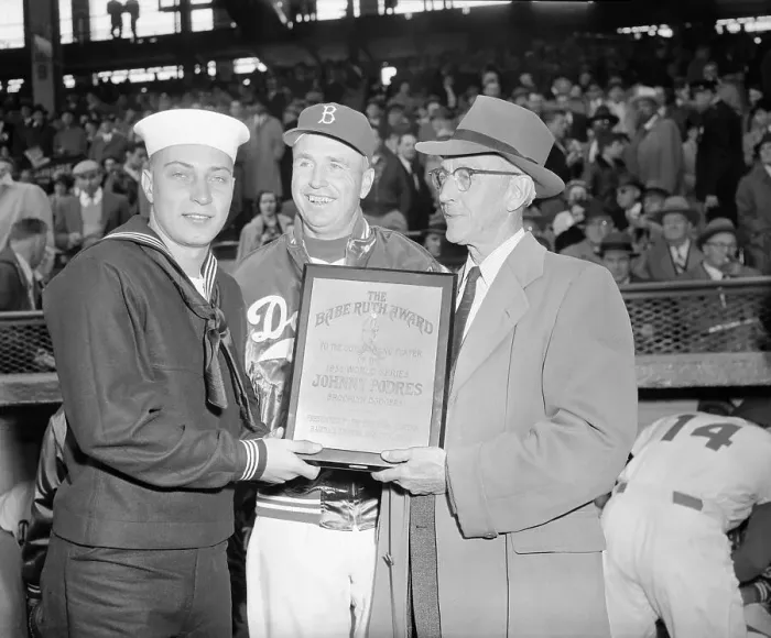 Framed Print : Roscoe McGowan Presenting a Plaque to Johnny Podres