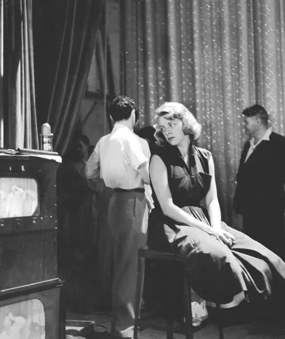 Framed Print : Rosemary Clooney On Stage Framed Print : Rosemary Clooney On Stage