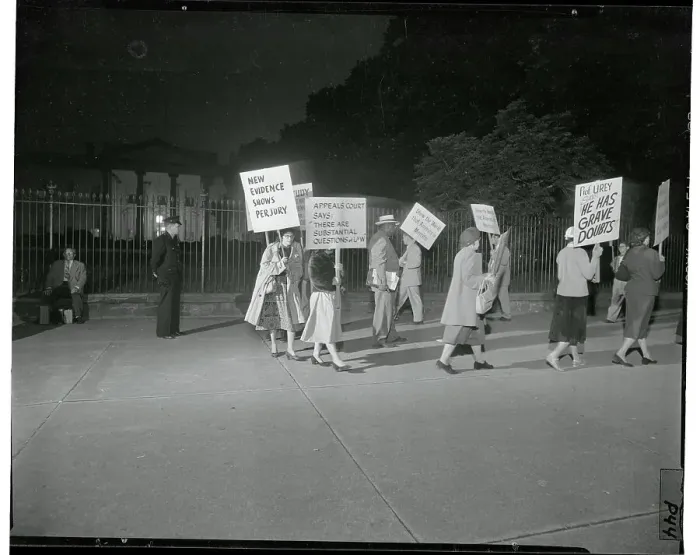 Framed Print : Rosenberg Supporters Picketing with Signs Framed Print : Rosenberg Supporters Picketing with Signs