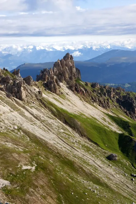 Framed Print : Rosszahn group and the main chain of the Alps, Dolomites range, South Tyrol, Italy, Europe Framed Print : Rosszahn group and the main chain of the Alps, Dolomites range, South Tyrol, Italy, Europe