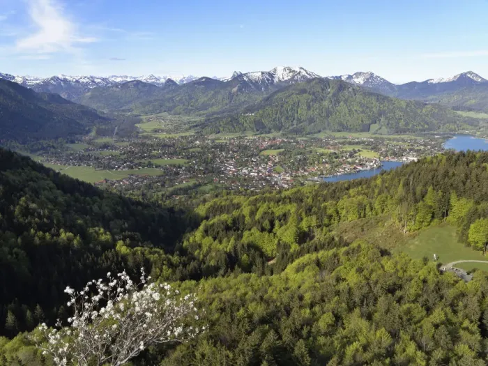 Framed Print : Rottach-Egern and lake Tegernsee, Tegernsee valley, view as seen from Riederstein mountain, Mangfall Mountains, Upper Bavaria, Bavaria, Germany, Europe Framed Print : Rottach-Egern and lake Tegernsee, Tegernsee valley, view as seen from Riederstein mountain, Mangfall Mountains, Upper Bavaria, Bavaria, Germany, Europe