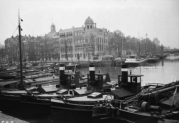Rotterdam. April 1925: Boats line the waterfront in the Dutch city of Rotterdam