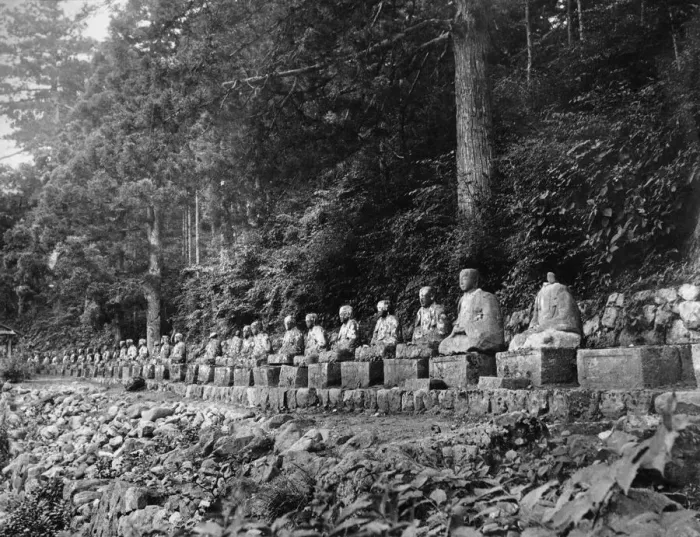 Framed Print : Row Of Buddhas Framed Print : Row Of Buddhas