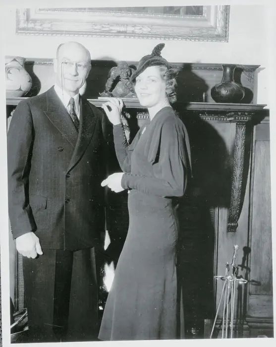 Framed Print : Roy Chapman Andrews with Wilhelmina Christmas Framed Print : Roy Chapman Andrews with Wilhelmina Christmas