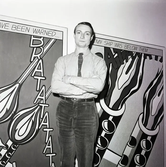 Framed Print : Roy Lichtenstein And Paintings @ Gallery Framed Print : Roy Lichtenstein And Paintings @ Gallery