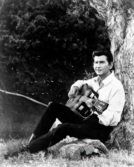 Framed Print : Roy Orbison In The Fastest Guitar Alive Framed Print : Roy Orbison In The Fastest Guitar Alive