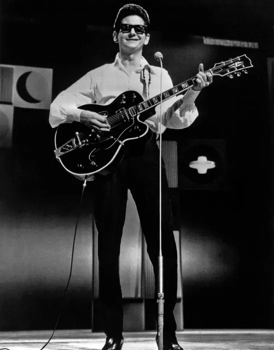 Framed Print : Roy Orbison Performs