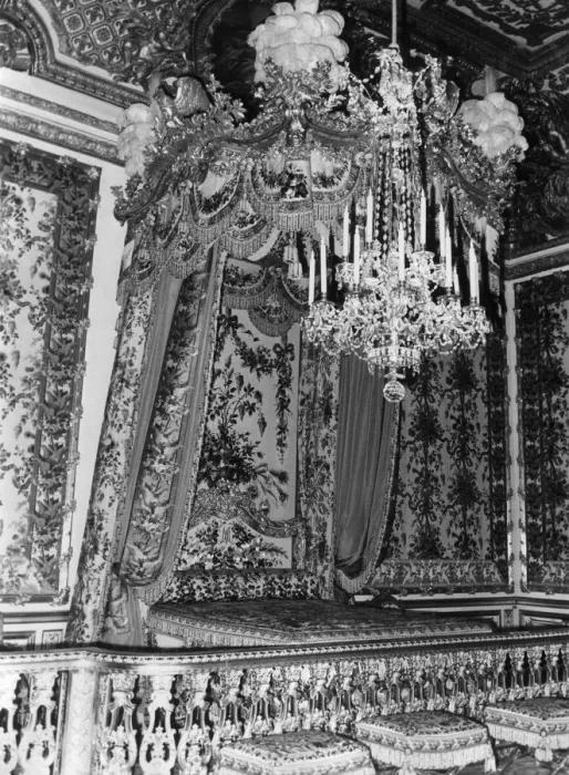 Framed Print : Royal Bedchamber Framed Print : Royal Bedchamber