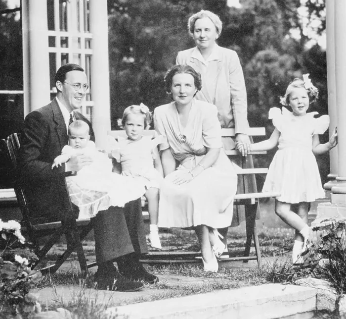 Framed Print : Royal Dutch Family Posing Outdoors Framed Print : Royal Dutch Family Posing Outdoors