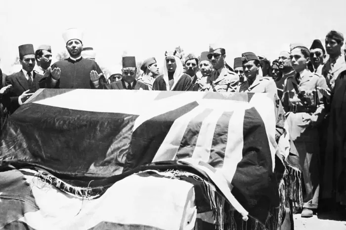 Framed Print : Royal Family by Coffin of King Abdullah I Framed Print : Royal Family by Coffin of King Abdullah I