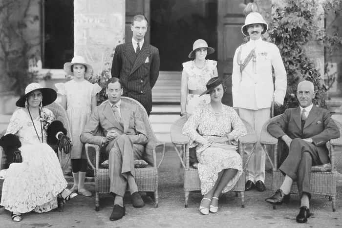 Framed Print : Royal Kent Family and Employees Posing for Camera Framed Print : Royal Kent Family and Employees Posing for Camera