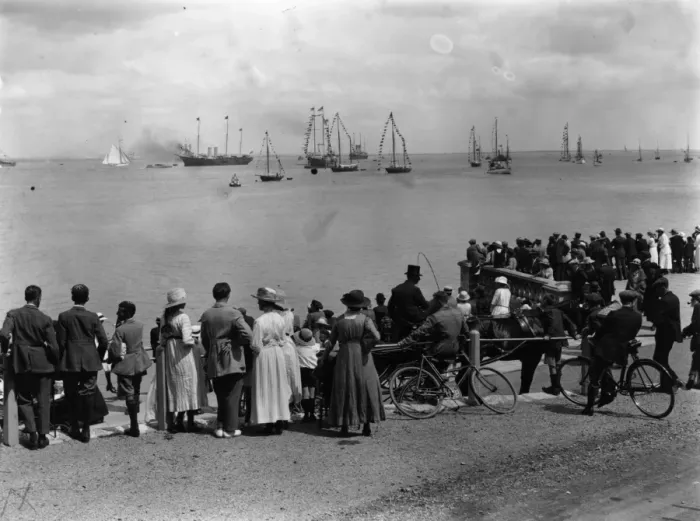 Framed Print : Royal Regatta Framed Print : Royal Regatta