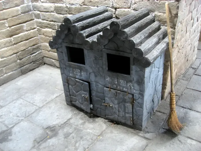 Framed Print : Rubbish bins, Great Wall of China Framed Print : Rubbish bins, Great Wall of China