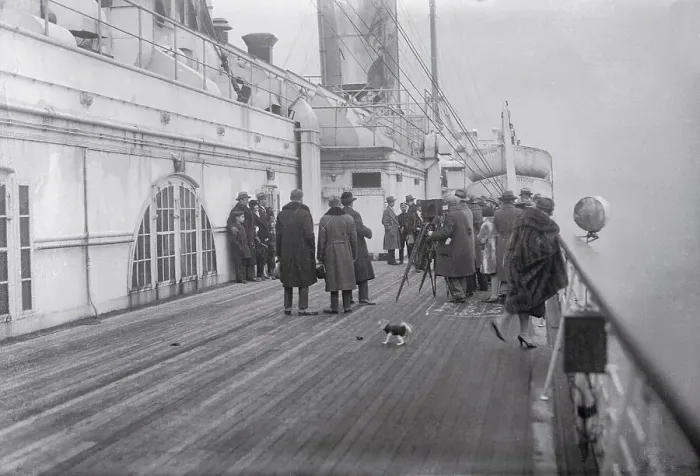 Framed Print : Rudolph Valentino Being Photographed Framed Print : Rudolph Valentino Being Photographed