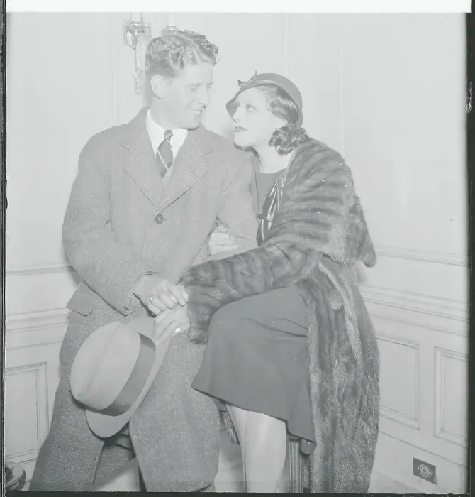 Framed Print : Rudy Vallee and Fay Webb Snuggling Together Framed Print : Rudy Vallee and Fay Webb Snuggling Together