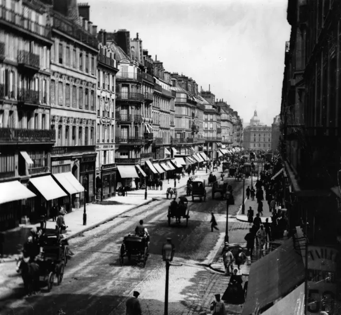 Framed Print : Rue De Rivoli Framed Print : Rue De Rivoli