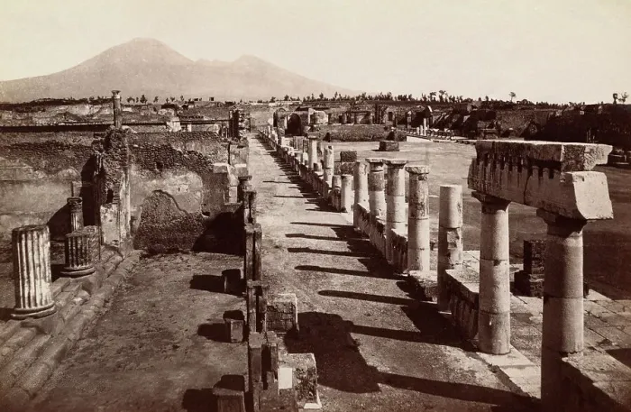 Framed Print : Ruin of Civil Fort in Pompeii Framed Print : Ruin of Civil Fort in Pompeii