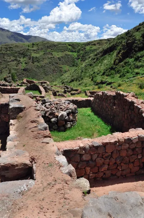 Framed Print : Ruins of ancient Inka city Framed Print : Ruins of ancient Inka city