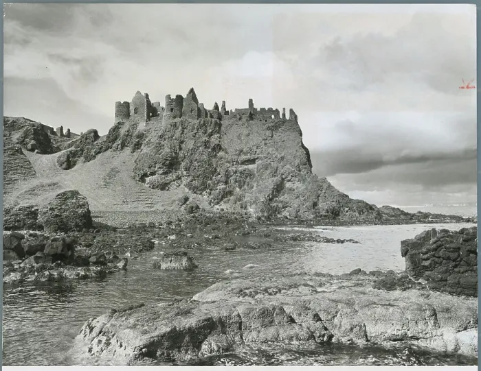 Framed Print : Ruins of Dunluce Castle Framed Print : Ruins of Dunluce Castle