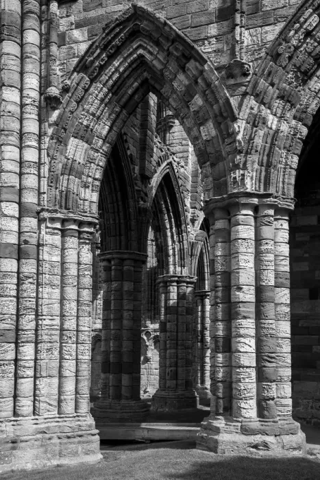 Framed Print : Ruins of Whitby Abbey, North Yorkshire, England Framed Print : Ruins of Whitby Abbey, North Yorkshire, England