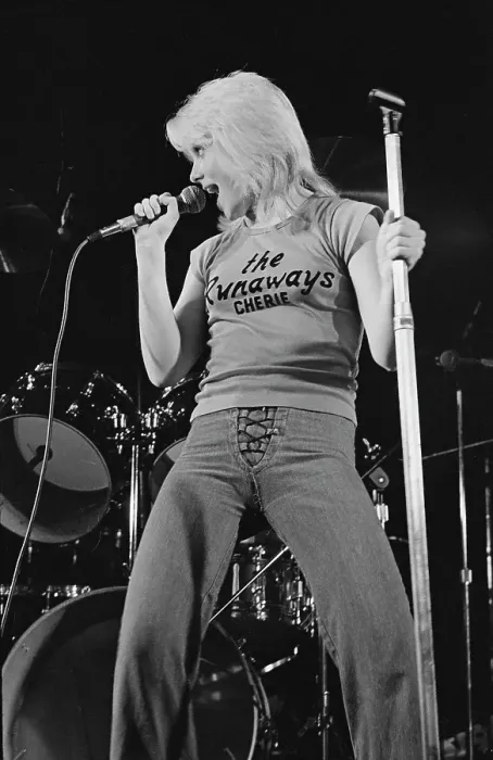 Framed Print : The Runaways At The Starwood Framed Print : The Runaways At The Starwood