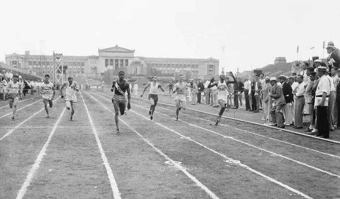 Framed Print : Runners in Track Meet Framed Print : Runners in Track Meet