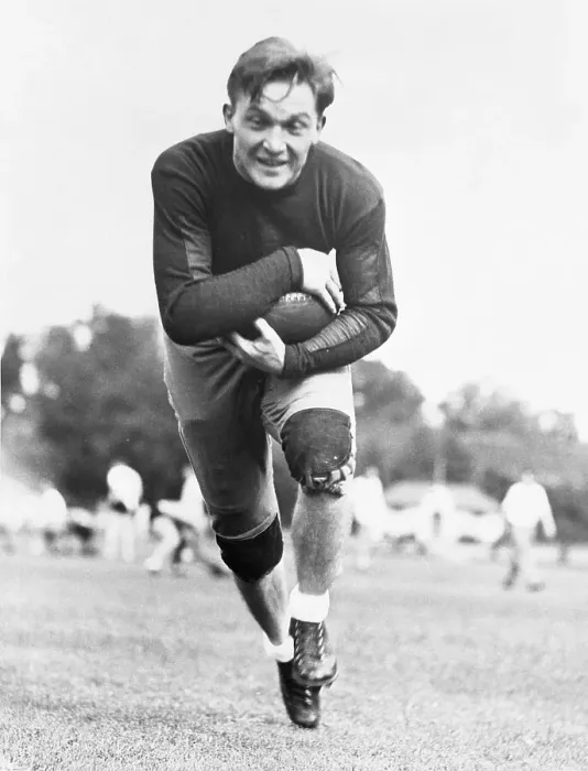 Framed Print : Running back Jack Roberts Framed Print : Running back Jack Roberts