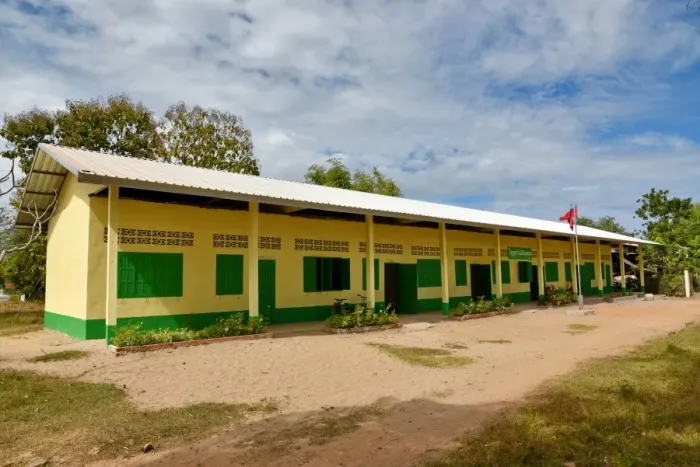 Framed Print : Rural school champasak Lao asia Framed Print : Rural school champasak Lao asia