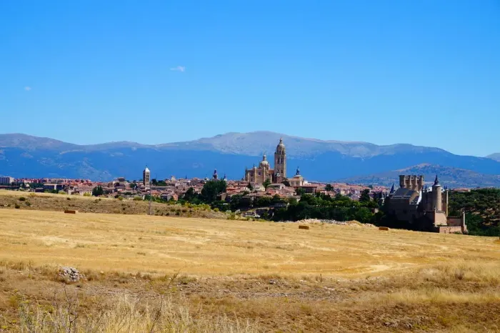 Framed Print : Rural view on city of Segovia, Spain Framed Print : Rural view on city of Segovia, Spain