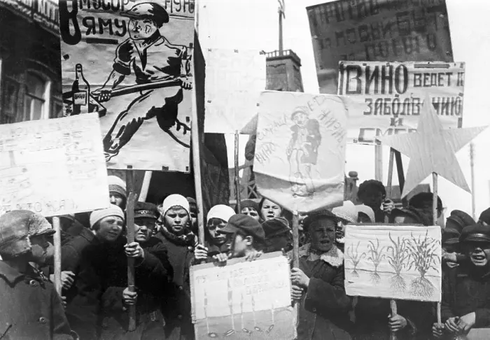 Framed Print : Russian Citizens Carrying Signs of Protests Framed Print : Russian Citizens Carrying Signs of Protests
