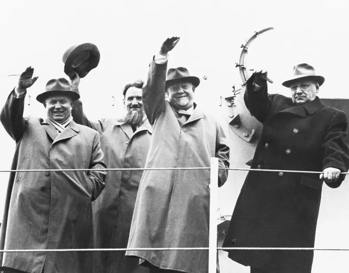 Framed Print : Russian Leaders Waving Adieu on Dock Framed Print : Russian Leaders Waving Adieu on Dock