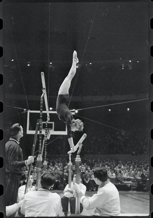 Framed Print : Russian Olympian Larisa Latynina on the Beam Framed Print : Russian Olympian Larisa Latynina on the Beam