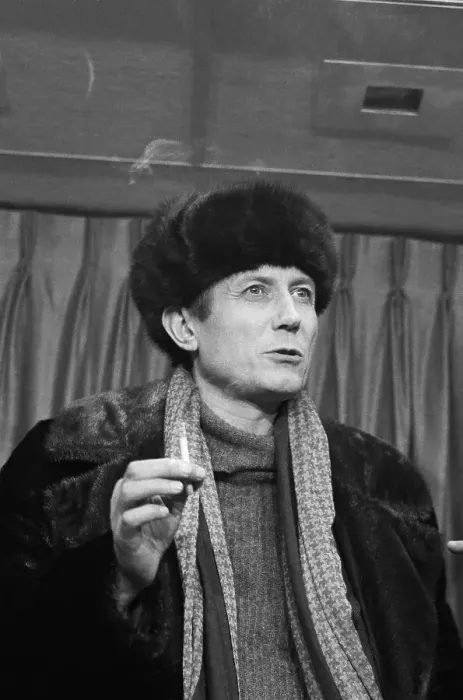 Framed Print : Russian Poet Yevgeny Yevtushenko Framed Print : Russian Poet Yevgeny Yevtushenko