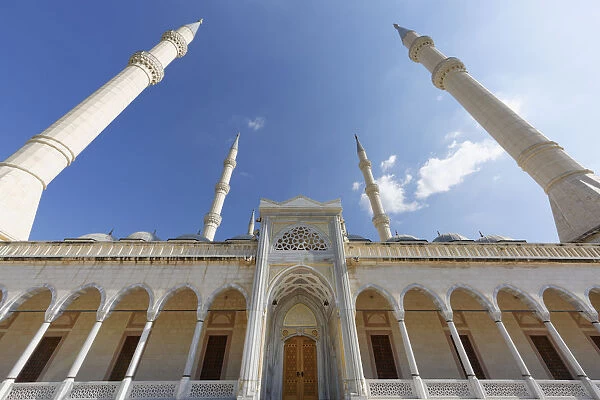 Sabanci Central Mosque, Sabanci Merkez Camii, the largest mosque in Turkey, Merkez Park, Adana, Cukurova, Mediterranean, Turkey