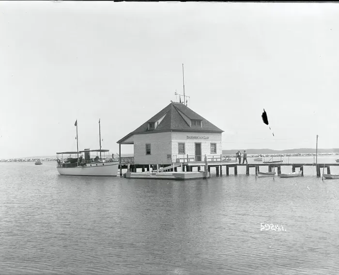 Framed Print : Sag Harbor Yacht Club Framed Print : Sag Harbor Yacht Club