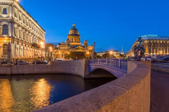 Framed Print : Saint Isaacs Cathedral, Saint Petersburg Framed Print : Saint Isaacs Cathedral, Saint Petersburg