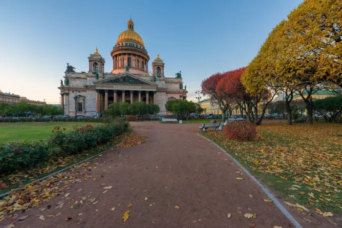 Framed Print : Saint Isaacs Cathedral, Saint Petersburg
