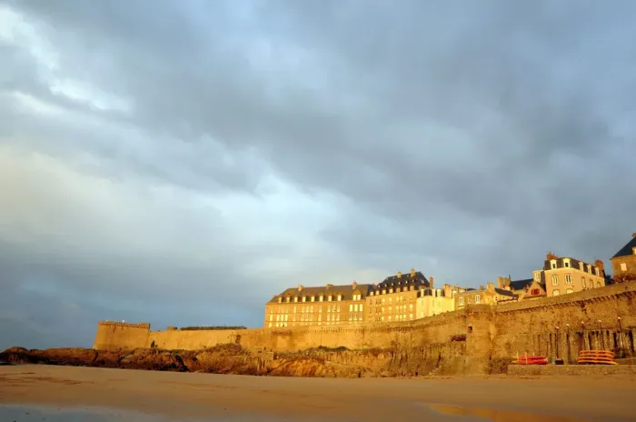 Framed Print : Saint-Malo Brittany France Framed Print : Saint-Malo Brittany France