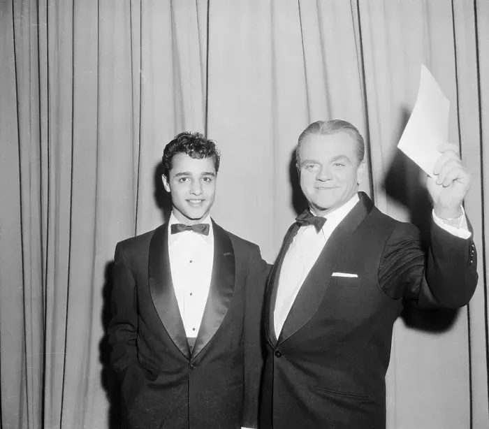 Framed Print : Sal Mineo with James Cagney Framed Print : Sal Mineo with James Cagney