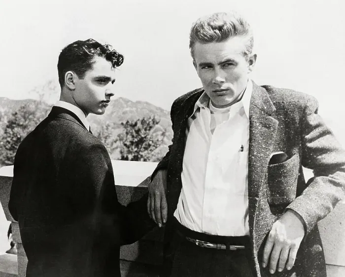 Framed Print : Sal Mineo and James Dean in Rebel Without a Cause Framed Print : Sal Mineo and James Dean in Rebel Without a Cause